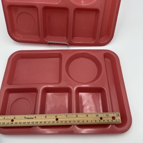 2 Pink Vintage Tucker Warehouse Sectioned Plates EUC - Picture 3 of 4